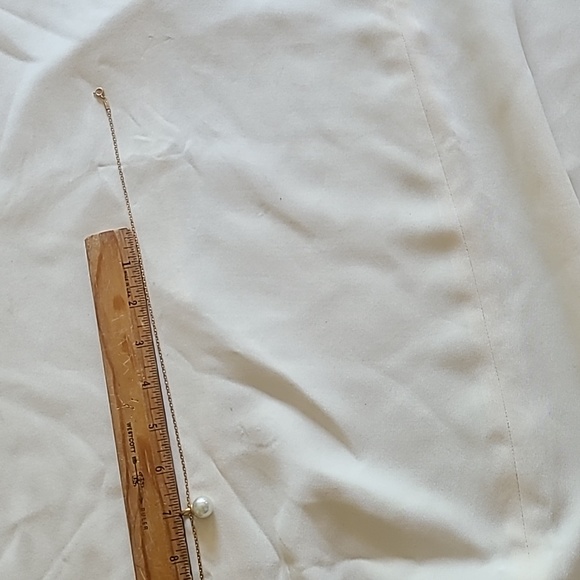 VINTAGE GOLD TONE 16" CHAIN WITH 925 FAUX PEARL PENDANT. - Picture 8 of 8